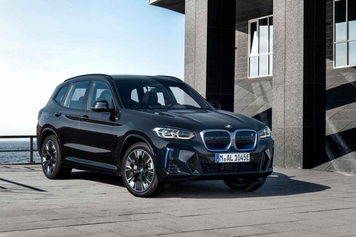 BMW iX3 update