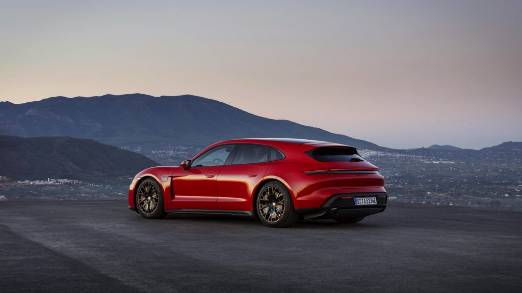 Porsche Taycan GTS Sport Turismo