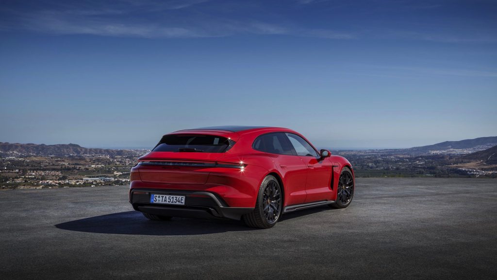 Porsche Taycan GTS Sport Turismo