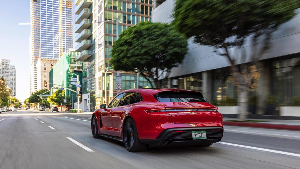 Porsche Taycan GTS Sport Turismo