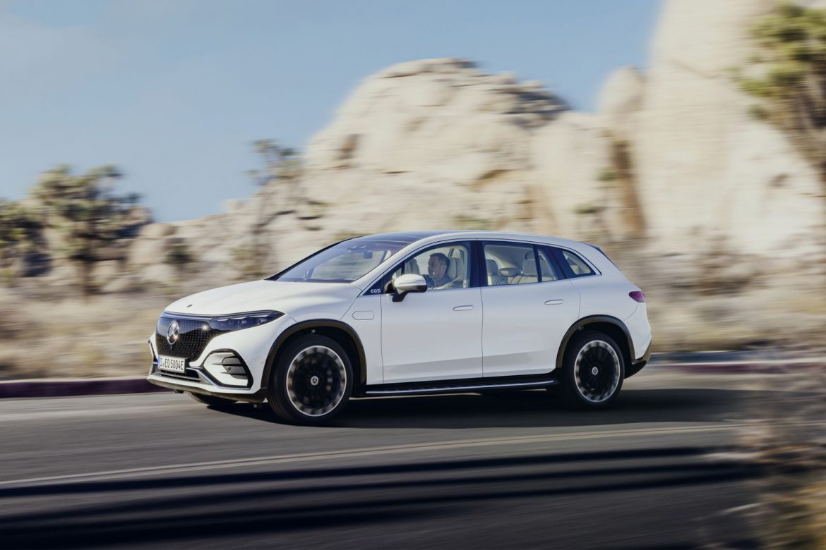 Mercedes EQS SUV