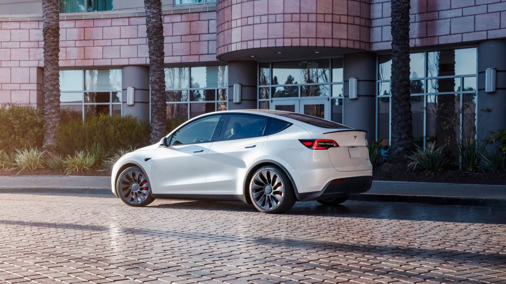 Tesla Model Y Rear-Wheel Drive