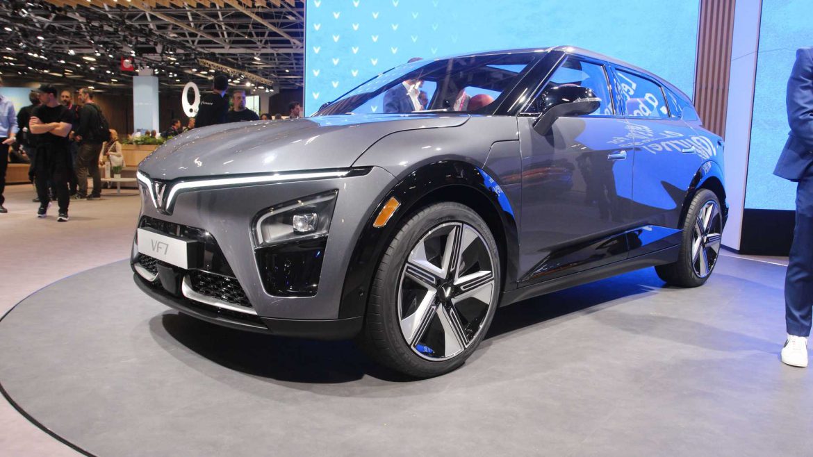 Specificaties van de VinFast VF 6 en VF 7 gedeeld op de CES 2023.