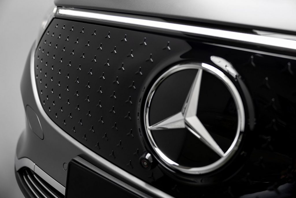 vernieuwde Mercedes-Benz EQA en EQB