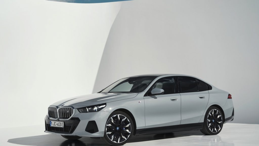 BMW i5 