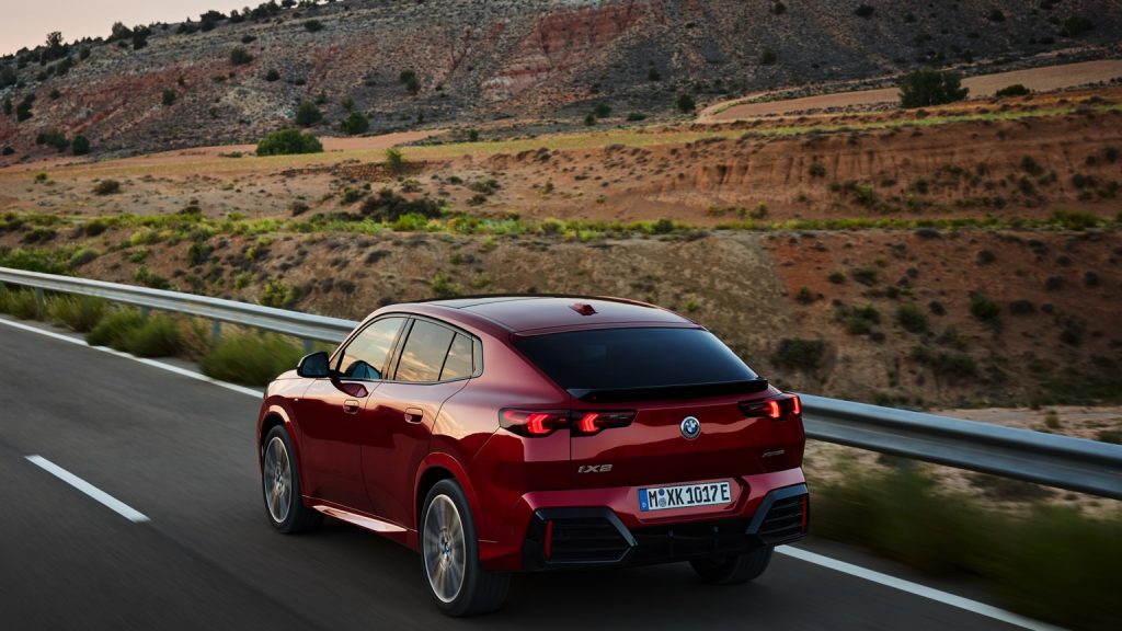  iX2 eDrive20