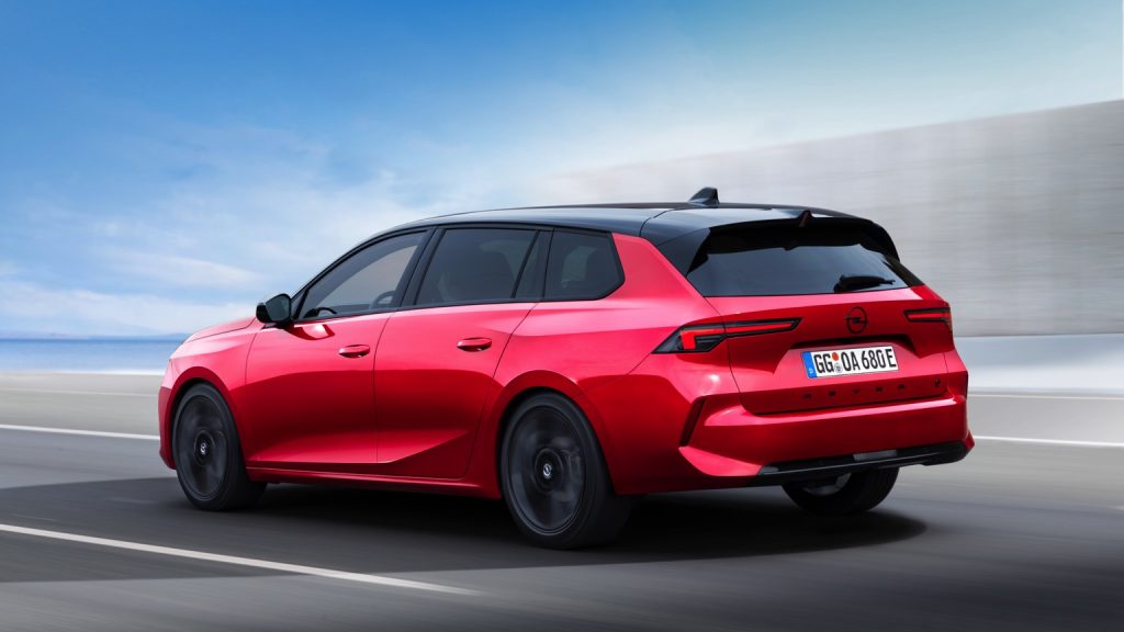 Opel Astra Sports Tourer Electric