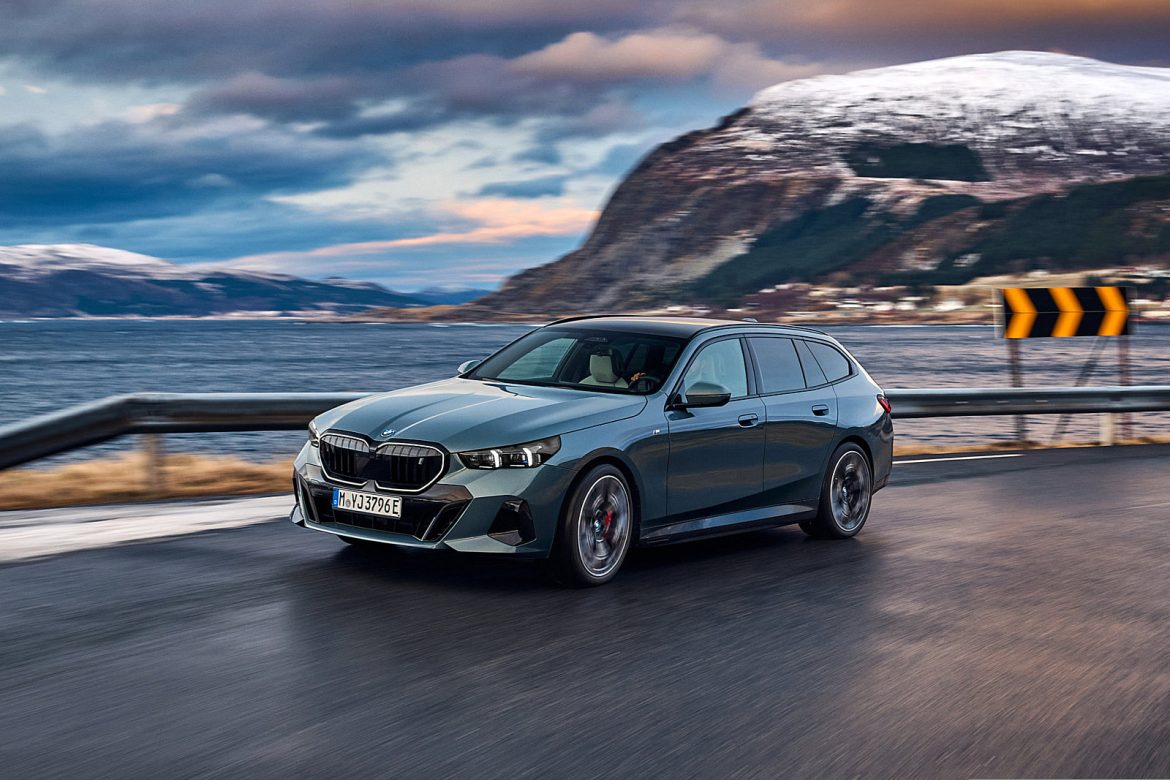 BMW i5 Touring