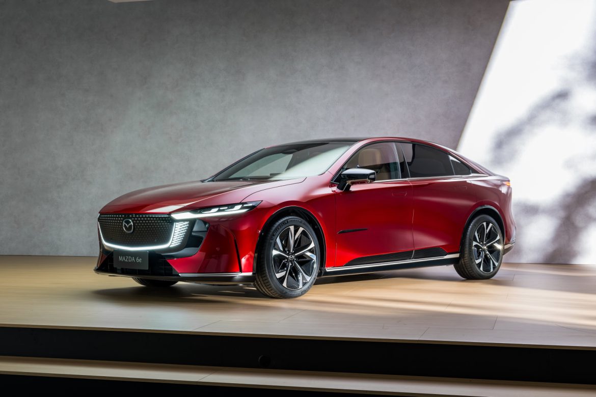 Mazda 6e elektrische sedan