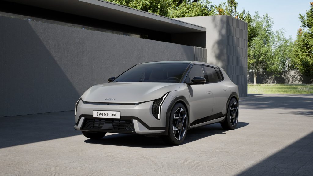 Kia EV4 onthuld