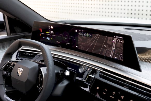 Peugeot E-3008 AWD