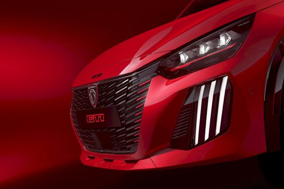Peugeot e-208 GTi