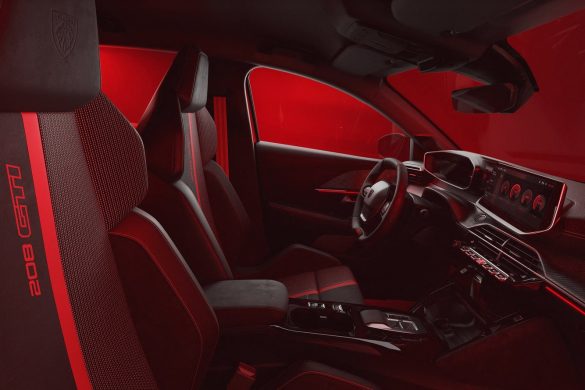 Peugeot e-208 GTi