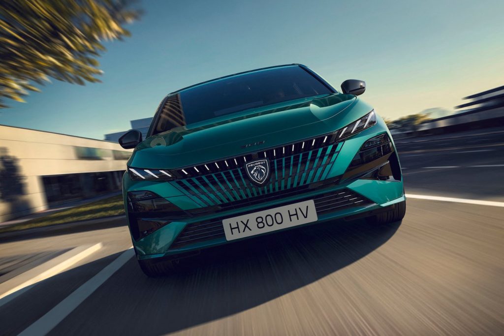 vernieuwde Peugeot e-308