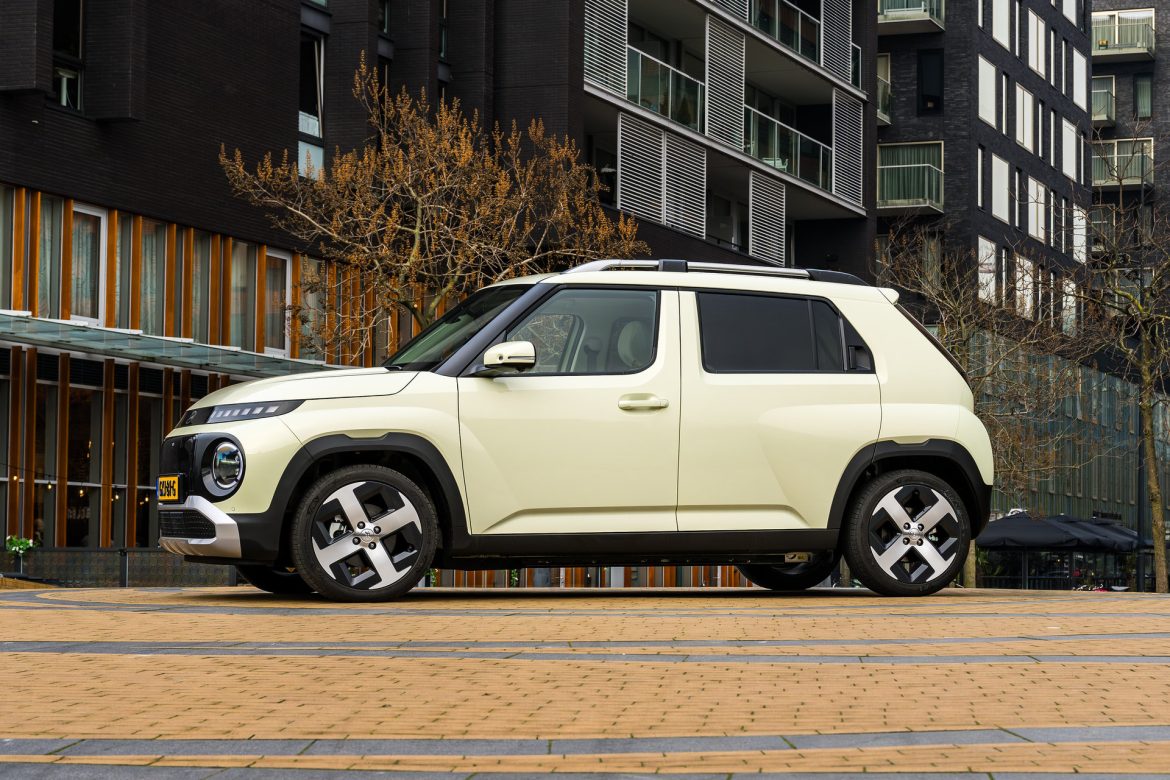 hyundai-inster-opzij Hyundai Inster 5-zits