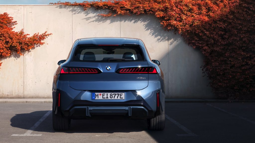 BMW iX3 