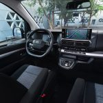  e-SpaceTourer Standard 50 kWh