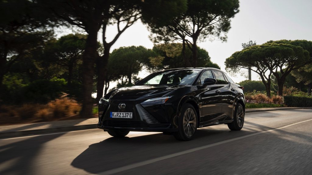 Lexus RZ 