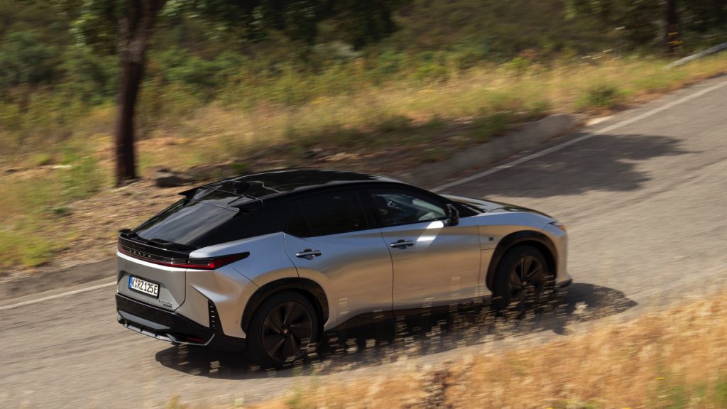 Lexus RZ 