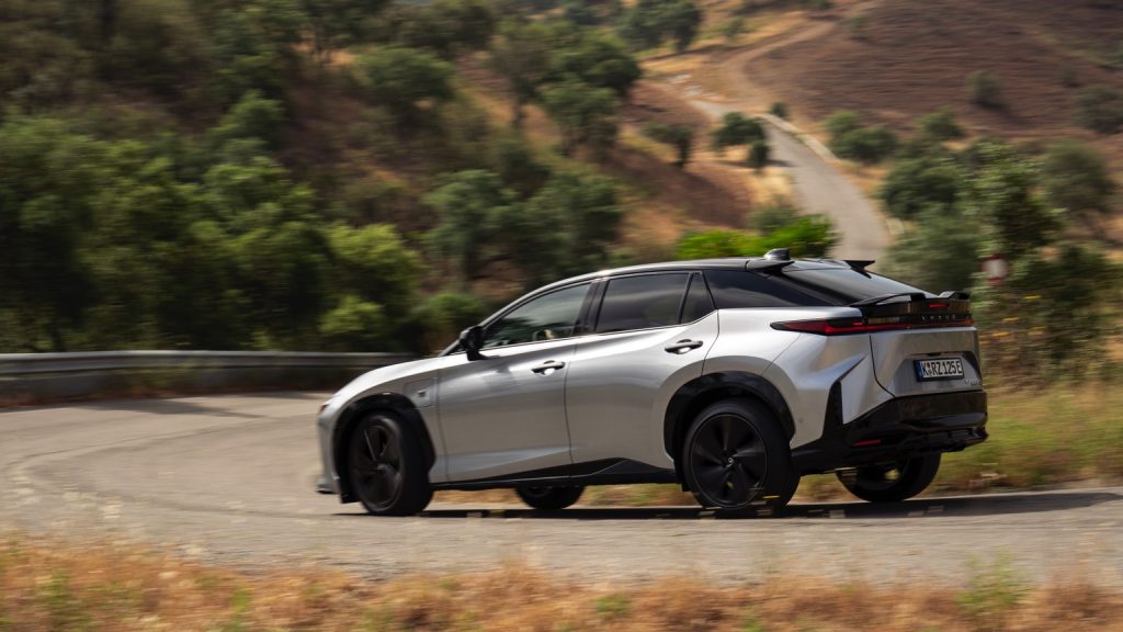 Lexus RZ 