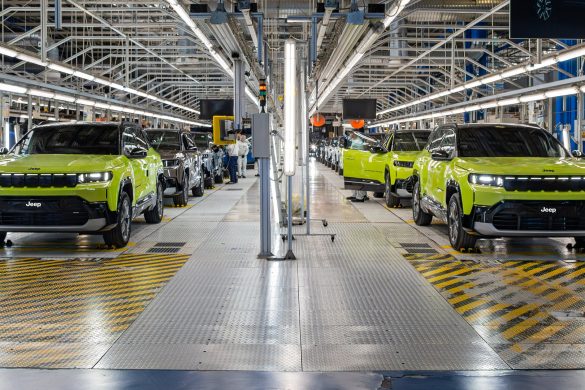 jeep-compass-prod-1 Elektrische Jeep Compass in productie