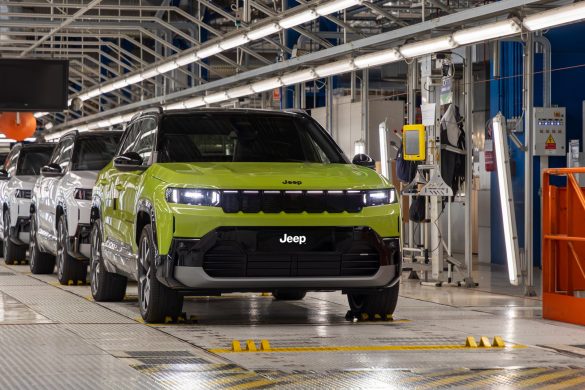 jeep-compass-prod-2 Elektrische Jeep Compass in productie