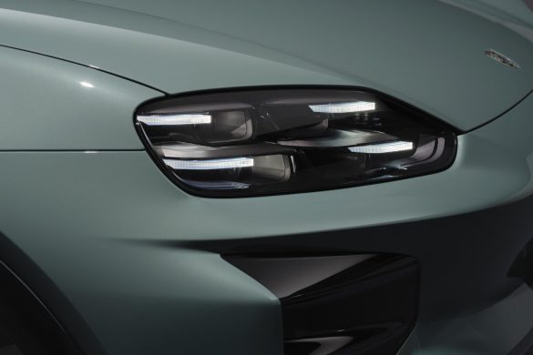 Porsche Cayenne Electric