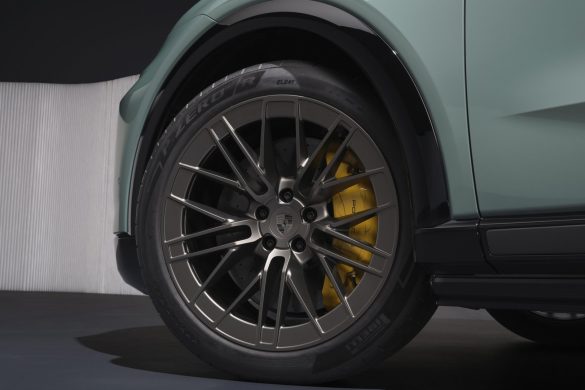 Porsche Cayenne Electric