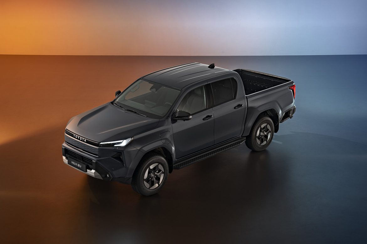 Toyota Hilux BEV