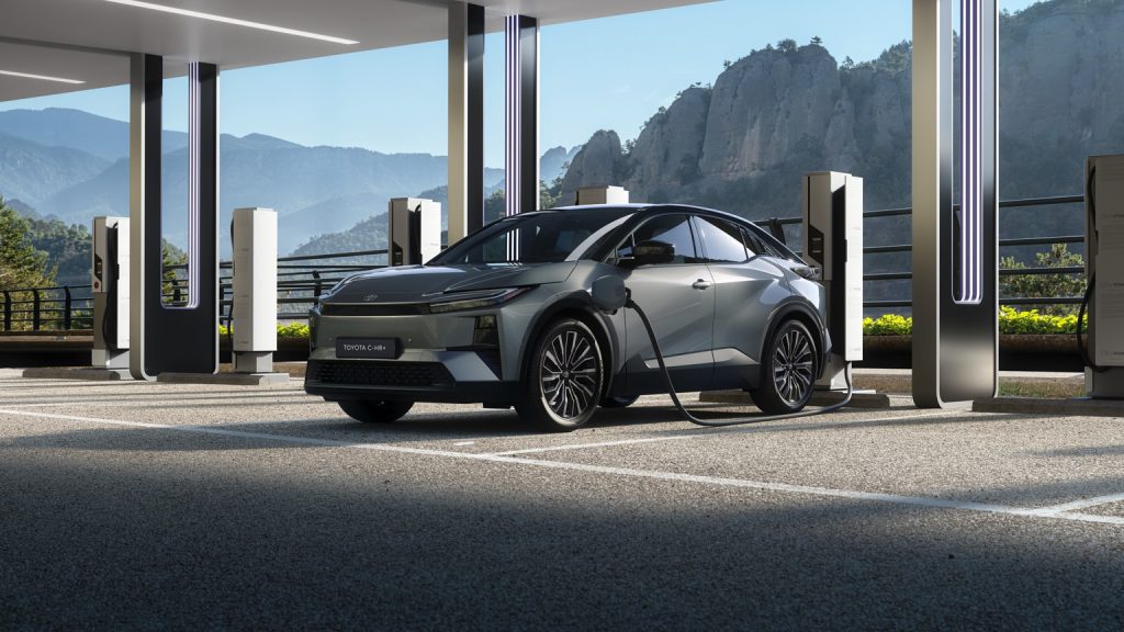 Toyota C-HR+ 