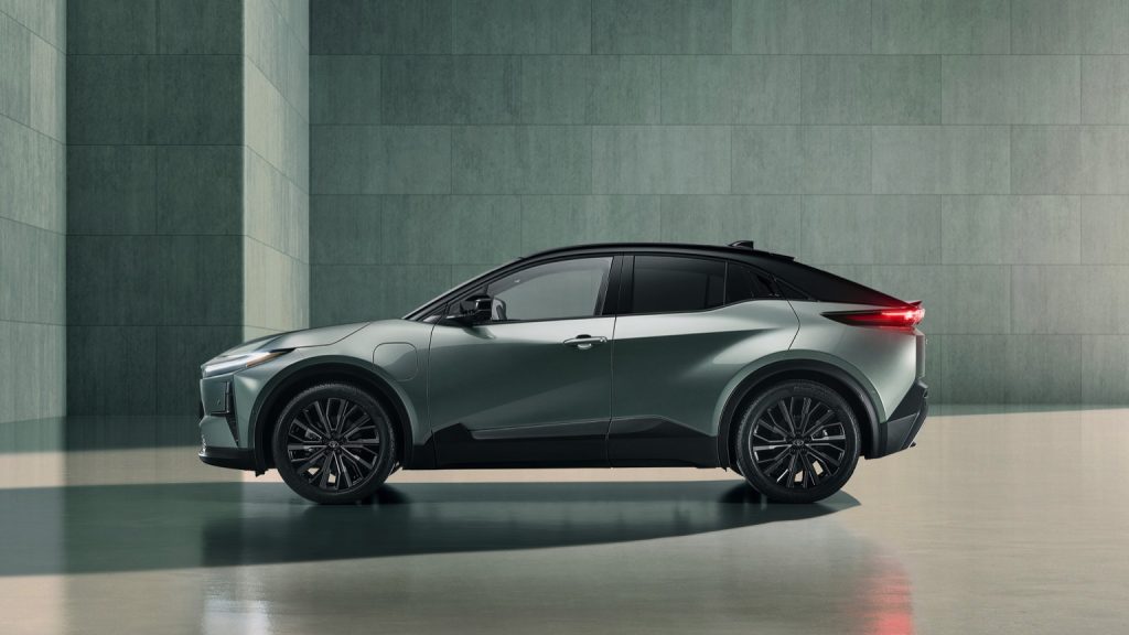 Toyota C-HR+ 