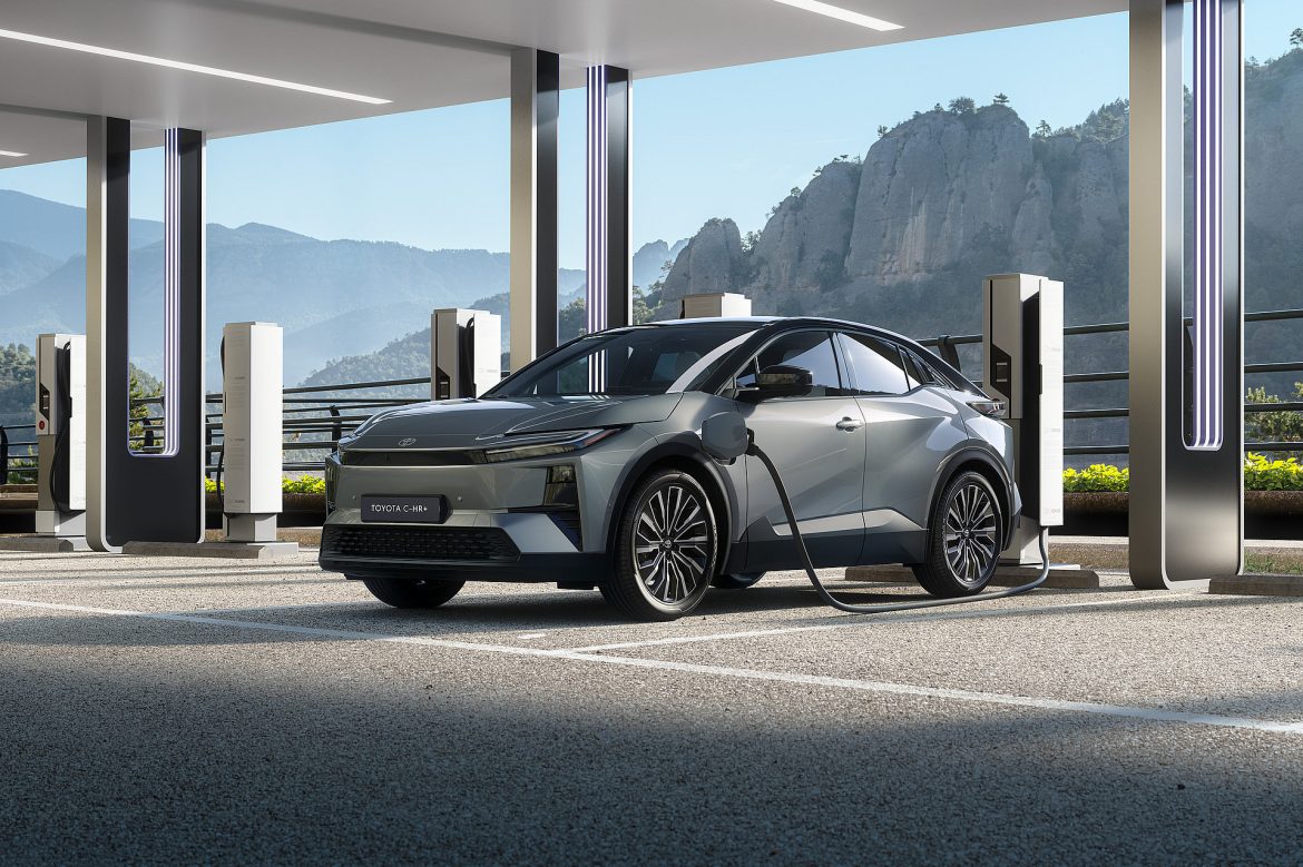 elektrische Toyota C-HR+