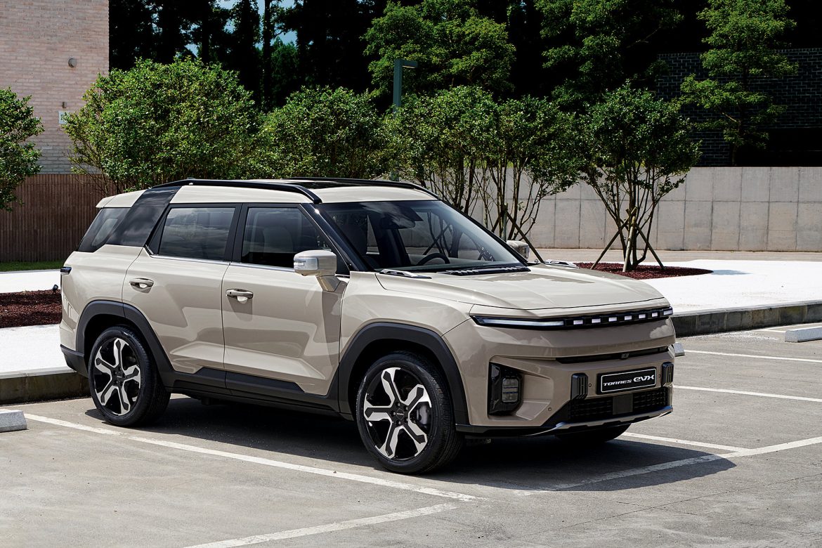 KGM Torres EVX vernieuwd