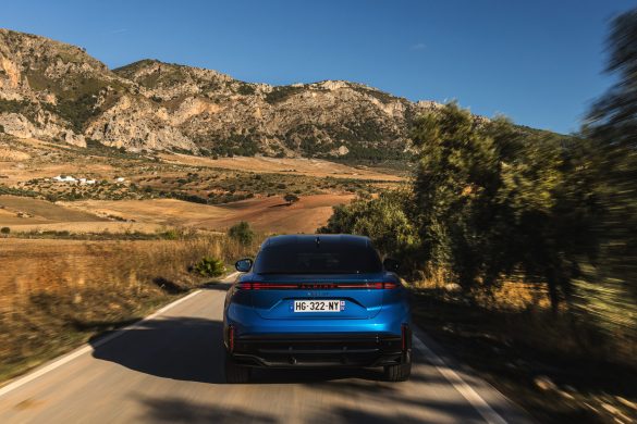 Alpine A390 GT – rijdend 8 Alpine A390