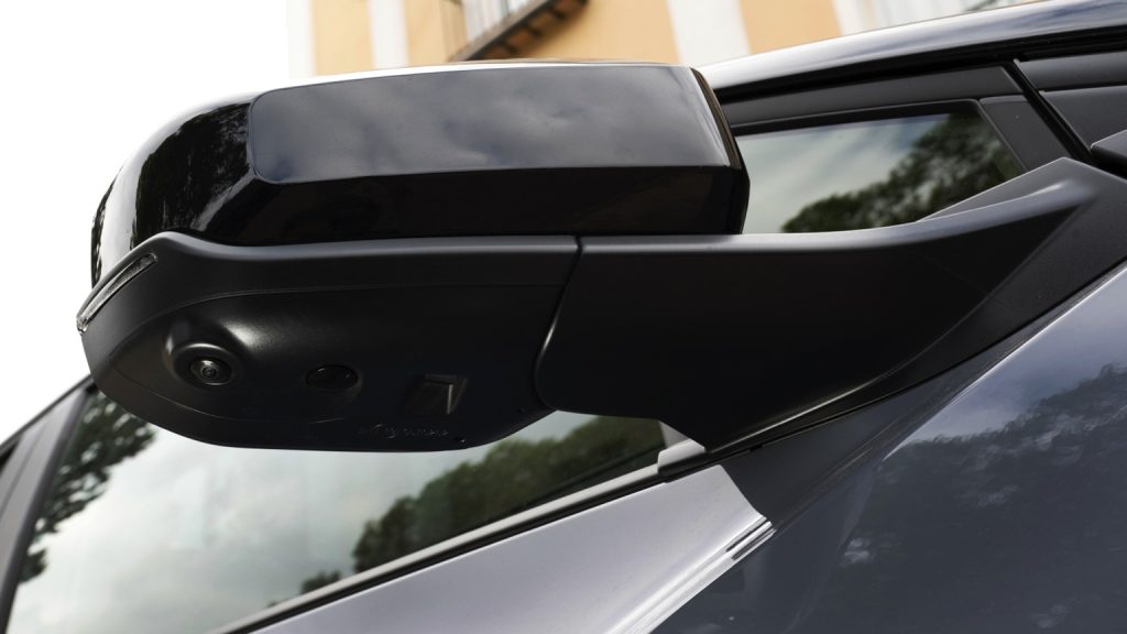  Solterra AWD 73.1 kWh