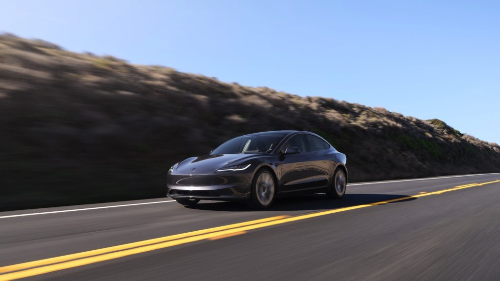  Model 3 Standard RWD