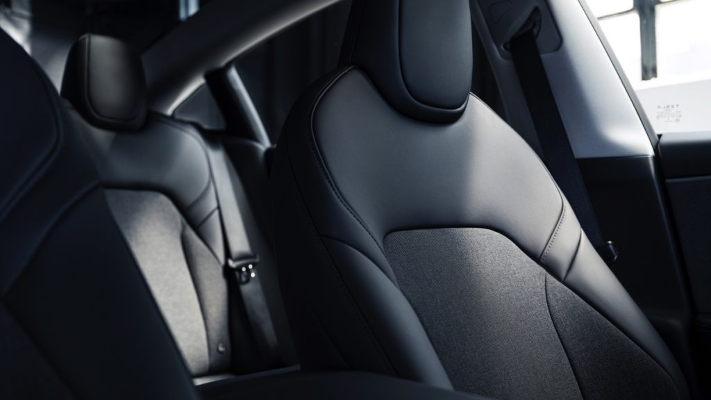  Model 3 Standard RWD