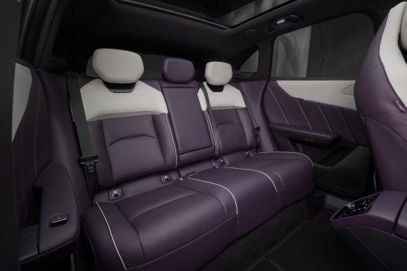 Mazda CX-6e onthuld in Brussel