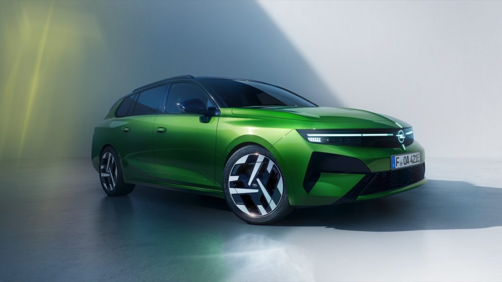  Astra Sports Tourer Electric 58 kWh
