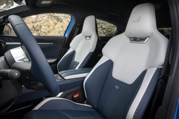 alpine-a390-5 Nederlandse prijs Alpine A390 GT is bekend