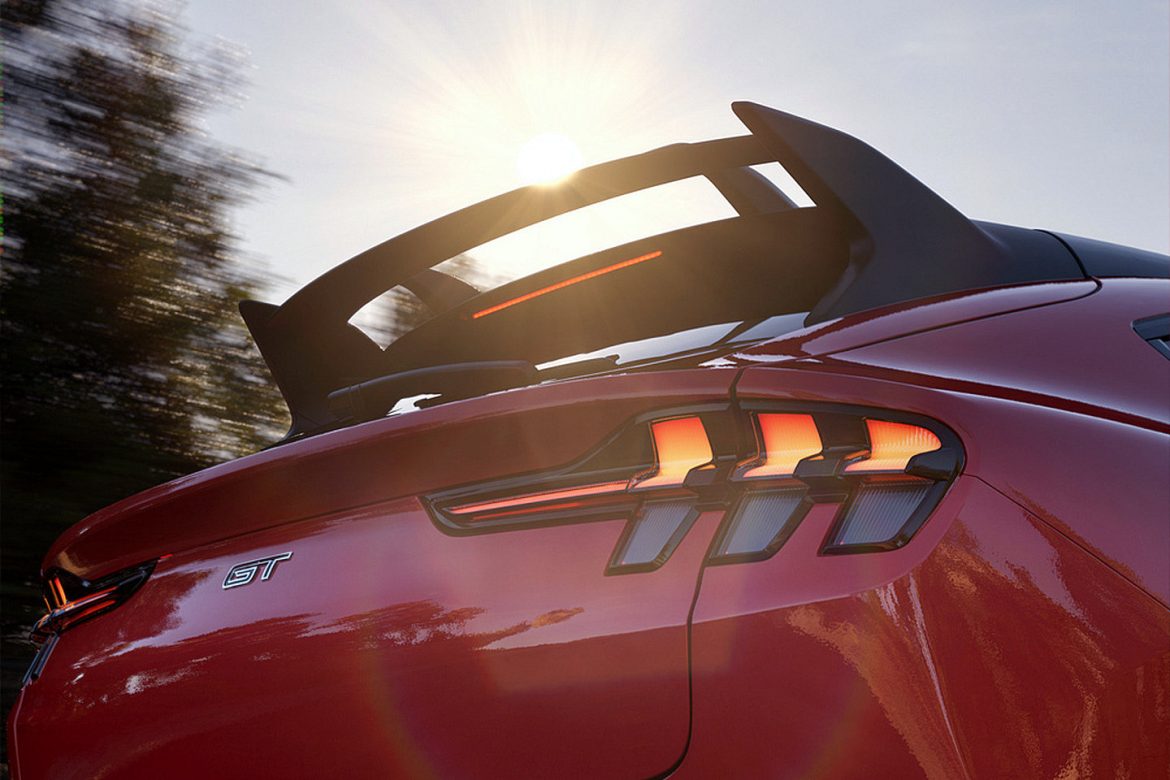 Update en controversiële California Special uitvoering voor Ford Mustang Mach-E