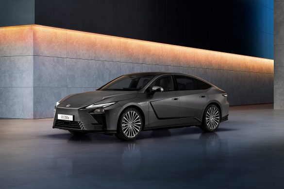Lexus ES als hybride of volledig elektrisch