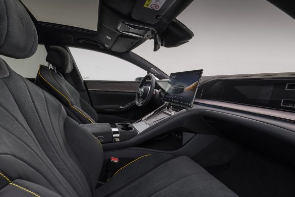 Denza Z9GT komt naar Europa als EV en plug-in hybride