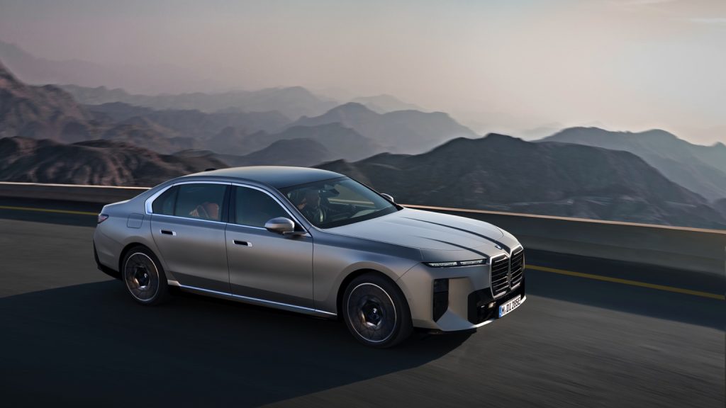 BMW i7 