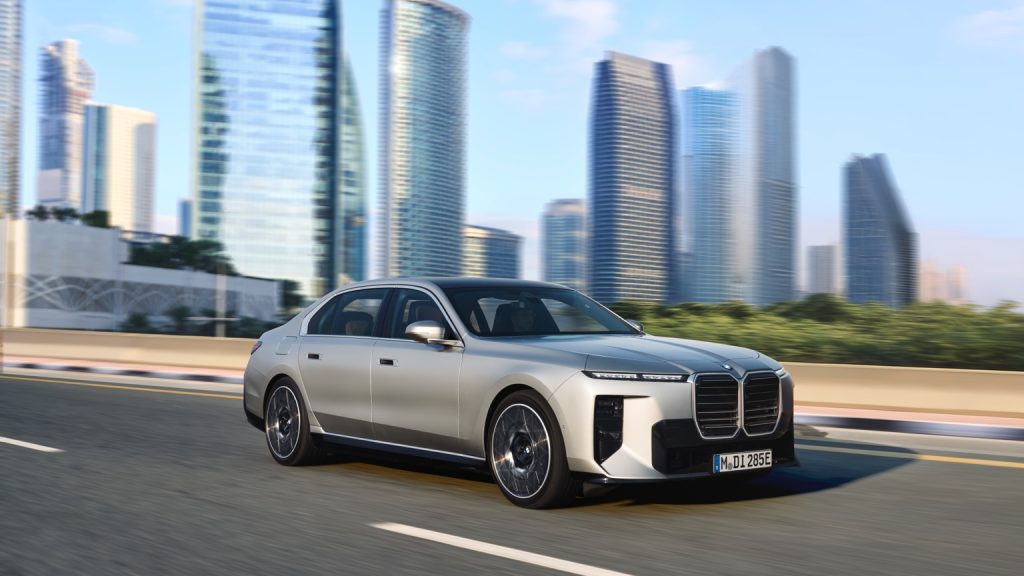 BMW i7 