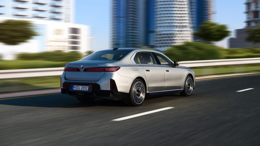 BMW i7 