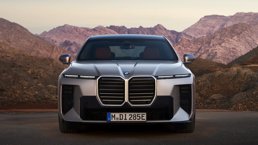 BMW i7 