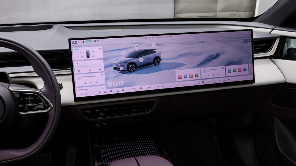 Mazda CX-6e 