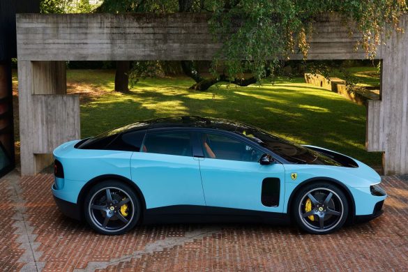 ferrari-luce-2 De elektrische Ferrari Luce is onthuld. Ferrari’s eerste EV krijgt vier motoren, 122 kWh accu, tot 350 kW snelladen en circa 530 km actieradius.