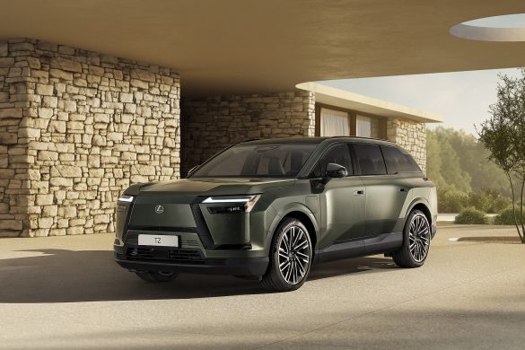 De Lexus TZ is een nieuwe elektrische SUV met zes zitplaatsen, 95,82 kWh accu, tot 530 km WLTP en levering in Nederland vanaf begin 2027.